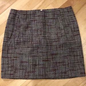 Banana Republic Size 8 skirt